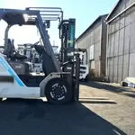 Газ-бензиновий навантажувач TCM (Nissan),  із напрацюванням 3697 мотог.