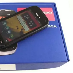 смартфон Nokia 701