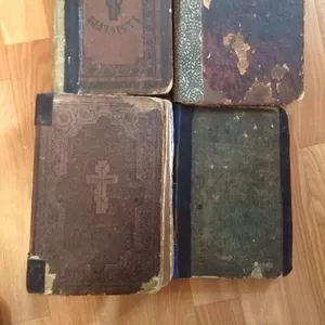 Продам старинніе книги