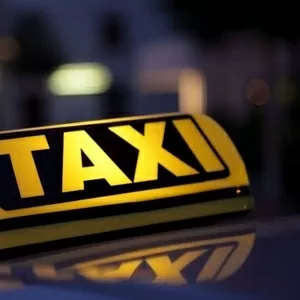 Водитель такси в Литву