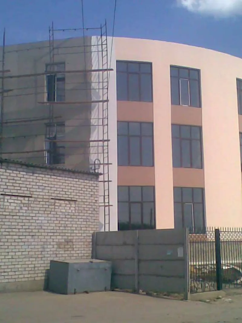 Утепление фасадов,  ремонт квартир