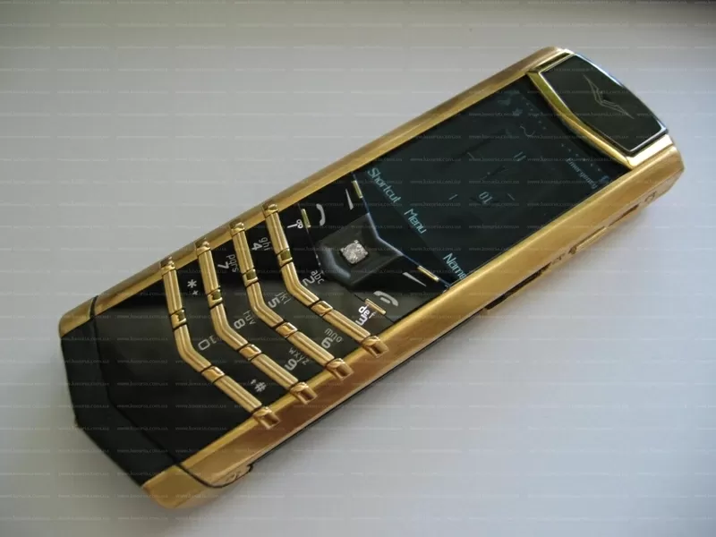 Копия Vertu Signature S Design Boucheron 150 Gold 2