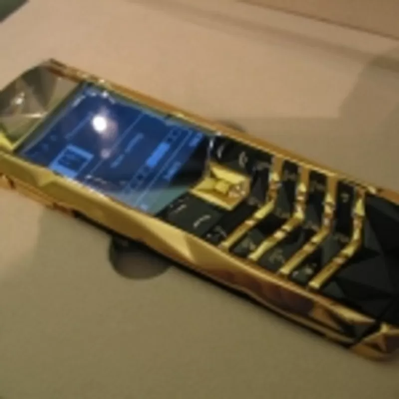 Копия Vertu Signature S Design Boucheron 150 Gold 4