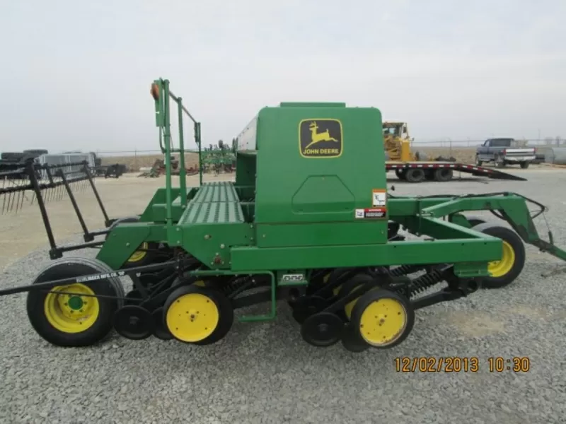 John Deere 750 ширина 4, 5 м механическая сеялка