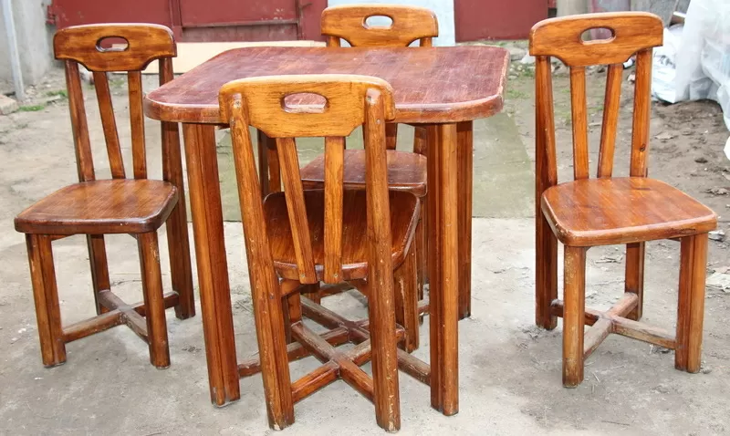Деревянный стол + 4 стула