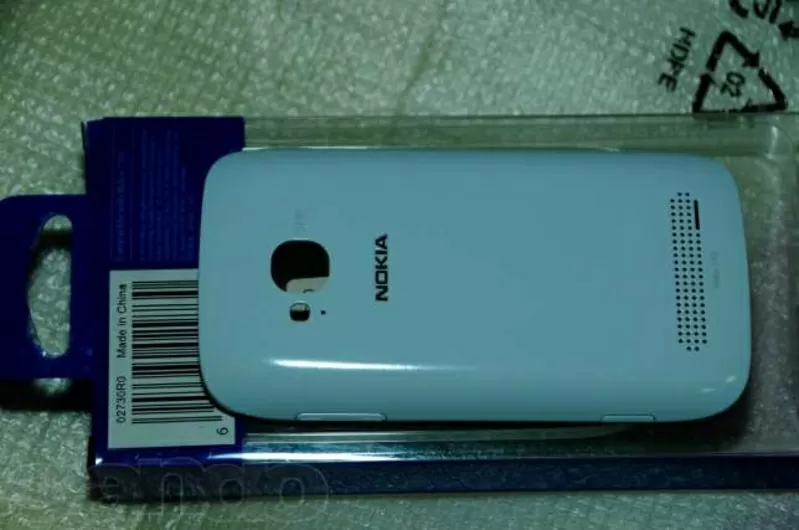 Продаются аксесуары для смартфона Nokia Lumia 710