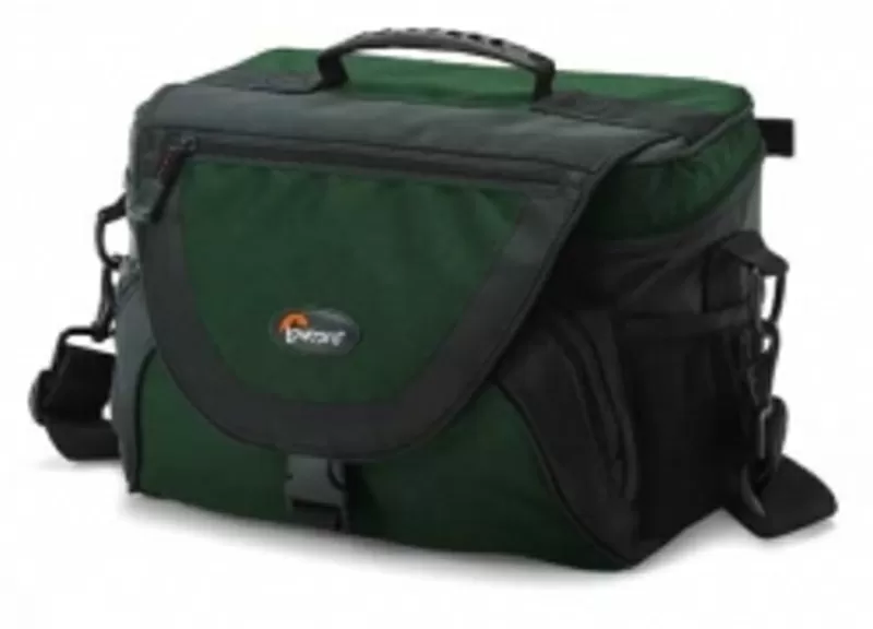 Продается нова сумка Lowepro Nova 3