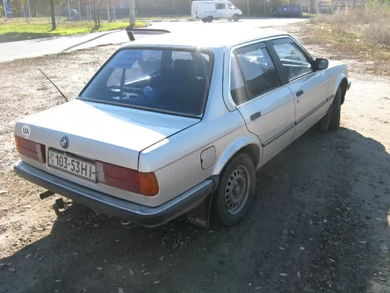 Продаю BMW 318 авто БМВ 5