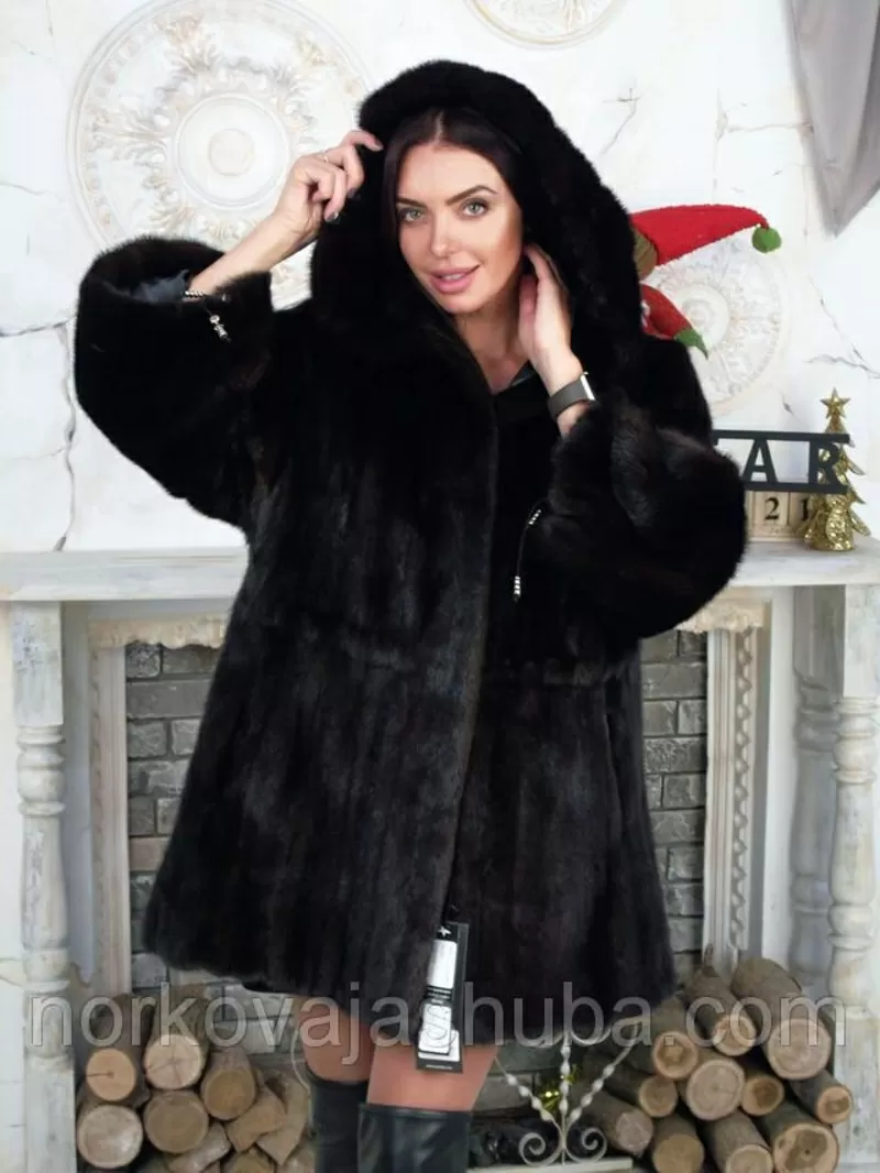 Купить норковую шубу с капюшоном большого размера 52 54