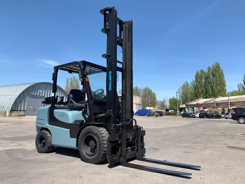 Вилочний автонавантажувач Sumitomo (Mazda),  на 3.5 тонни та щоглою 5 м 5