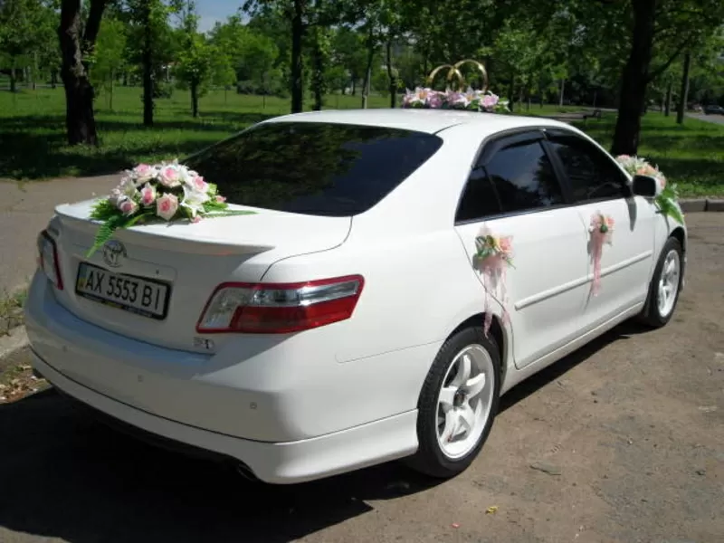 Свадебный автомобиль Toyota Camry Hybrid 3